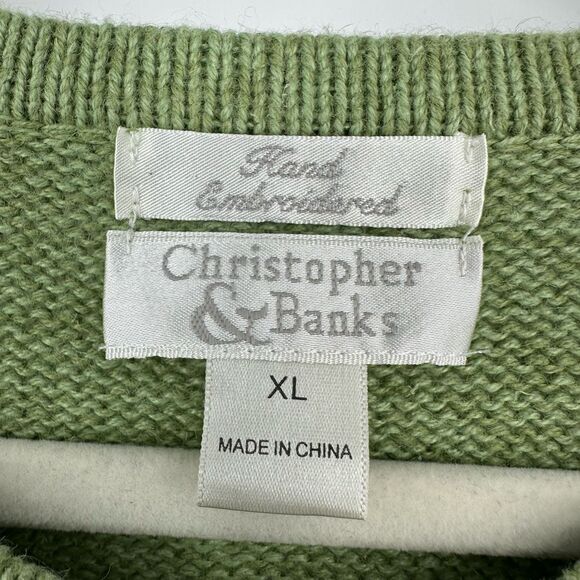 Vintage Green Sweater with Nature Scene - Picture 3 of 12